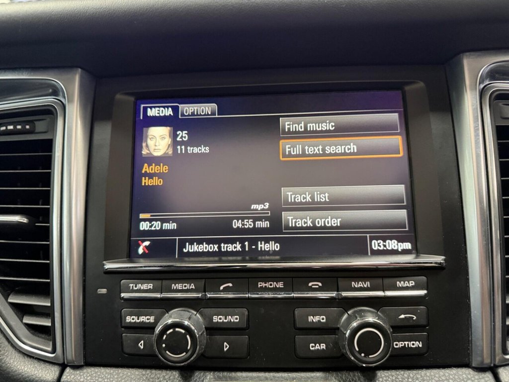 Used Porsche Macan 2015 for sale - 77031088: Photo 24