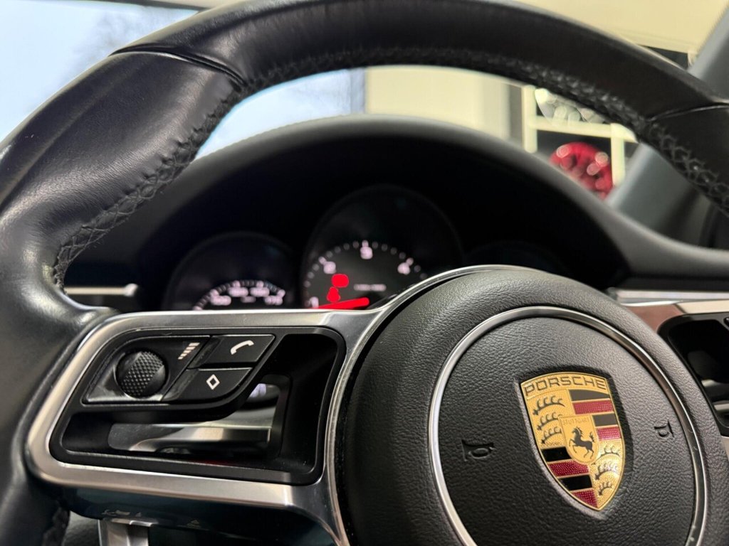 Used Porsche Macan 2015 for sale - 77031088: Photo 30