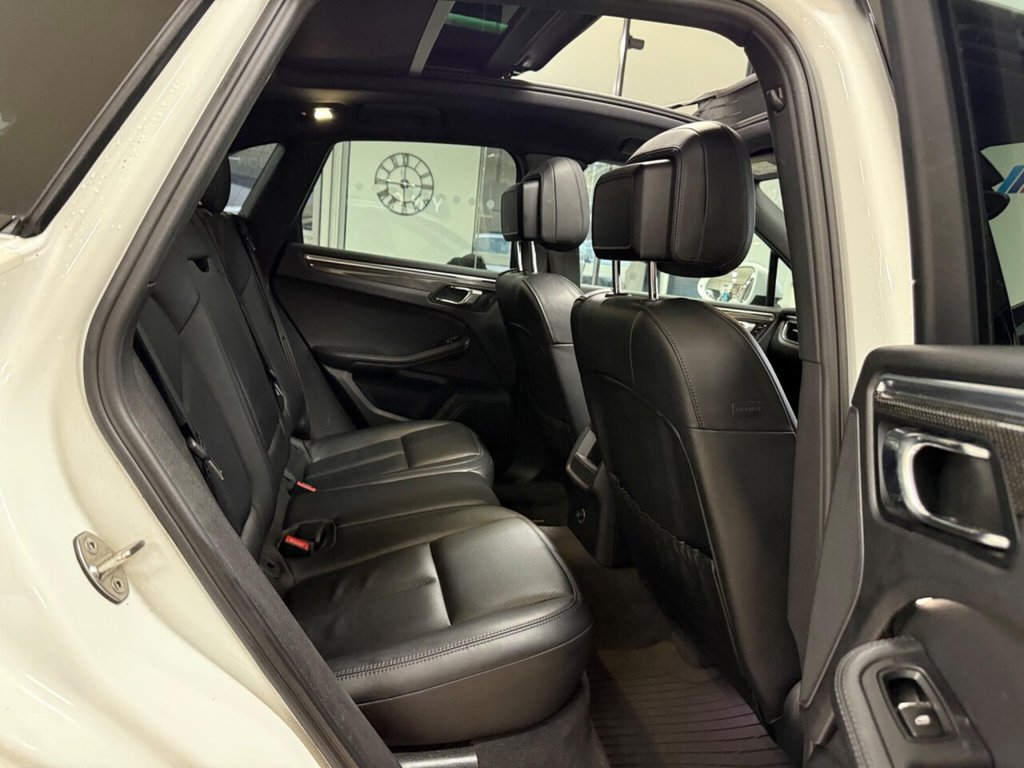 Used Porsche Macan 2015 for sale - 77031088: Photo 33