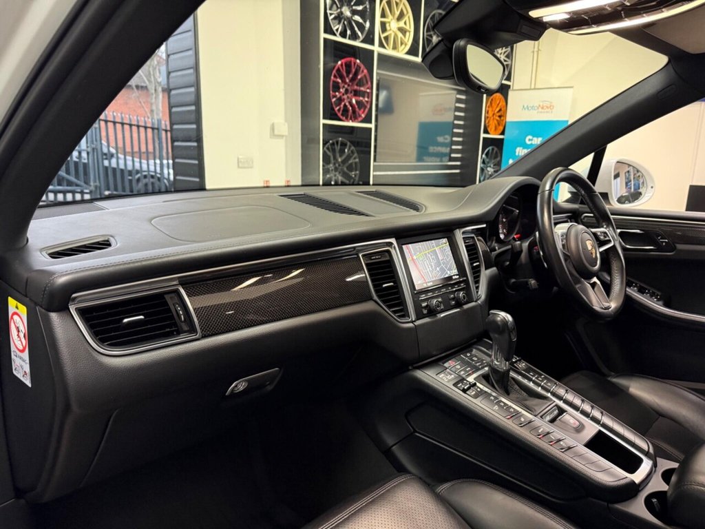 Used Porsche Macan 2015 for sale - 77031088: Photo 37