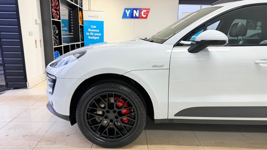 Used Porsche Macan 2015 for sale - 77031088: Photo 39