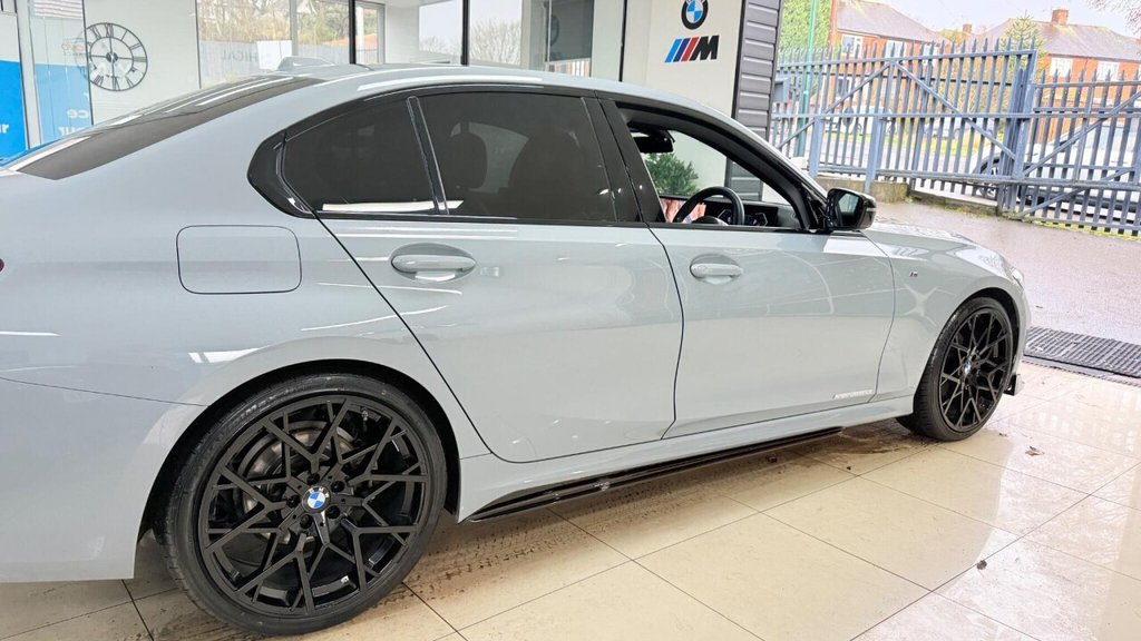 Used BMW 3 Series 2022 for sale - 77571920: Photo 11