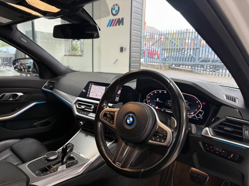 Used BMW 3 Series 2021 for sale - 76323710: Photo 28