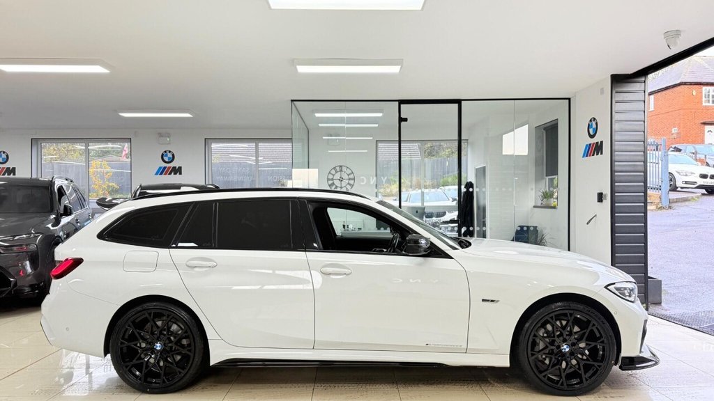 Used BMW 3 Series 2021 for sale - 76323710: Photo 42