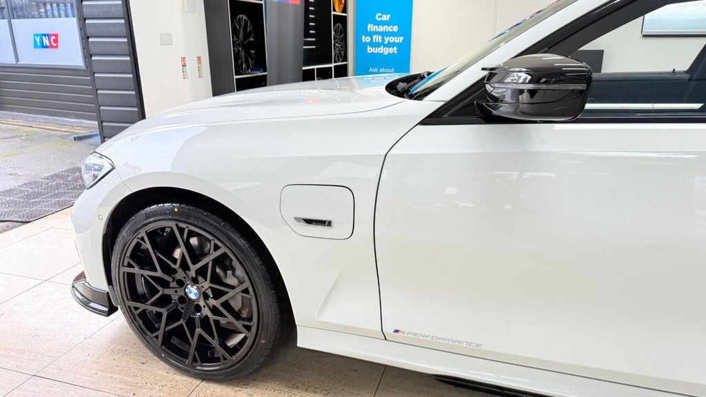 Used BMW 3 Series 2021 for sale - 76323710: Photo 9