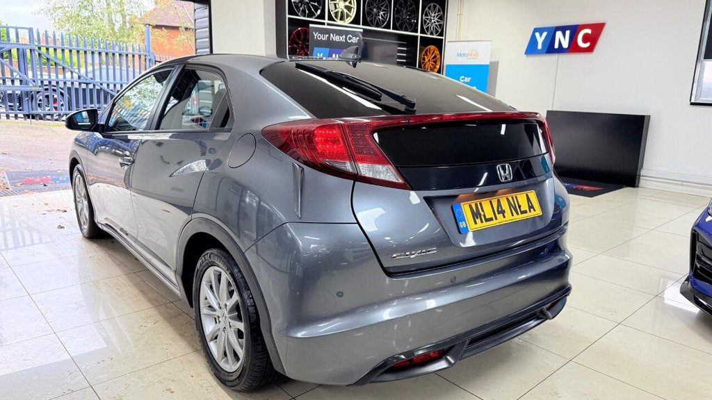 Used Honda Civic 2014 for sale - 76454593: Photo 11