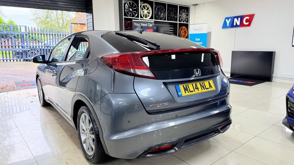 Used Honda Civic 2014 for sale - 76454593: Photo 32