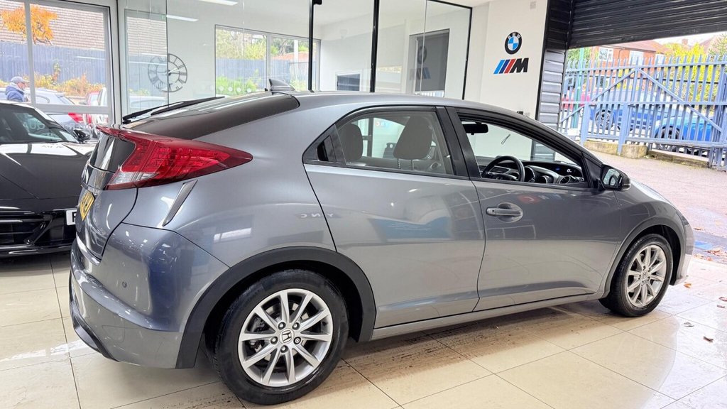 Used Honda Civic 2014 for sale - 76454593: Photo 34