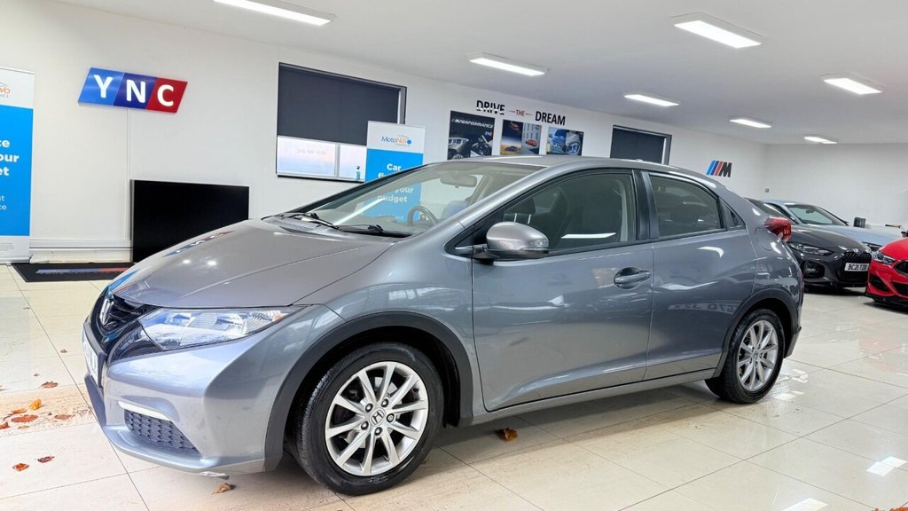 Used Honda Civic 2014 for sale - 76454593: Photo 41