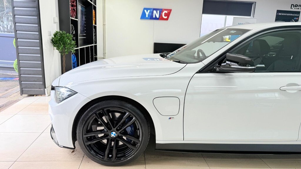 Used BMW 3 Series 2017 for sale - 77594145: Photo 37