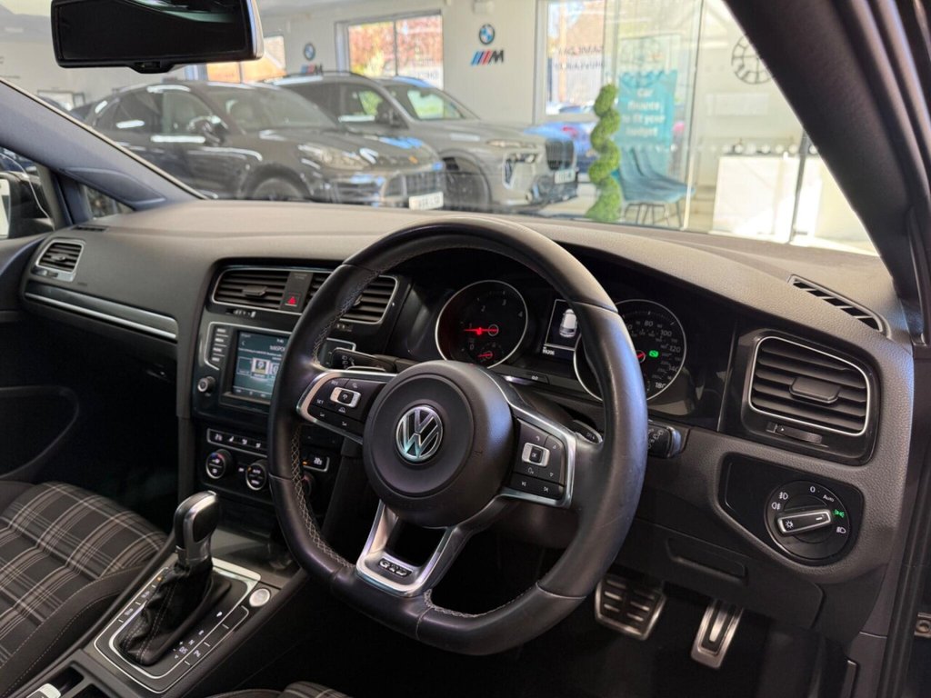 Used Volkswagen Golf 2016 for sale - 78154001: Photo 25
