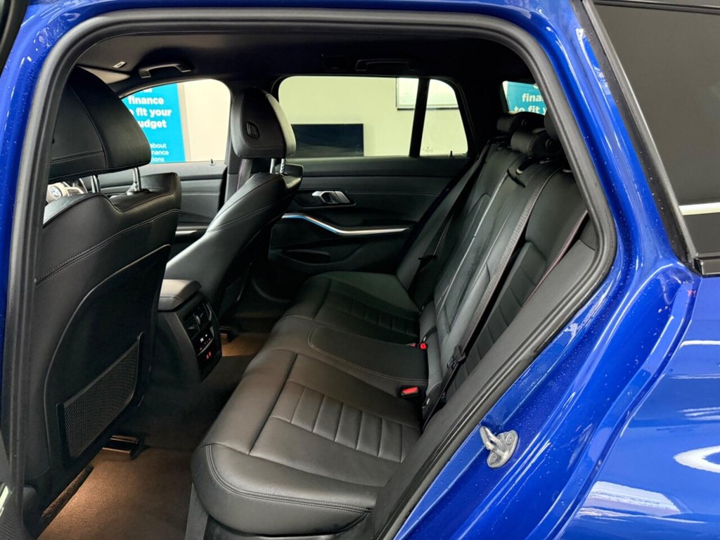 Used BMW 3 Series 2022 for sale - 76642422: Photo 38