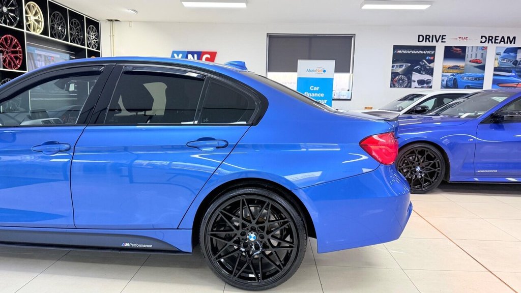 Used BMW 3 Series 2015 for sale - 77200144: Photo 10