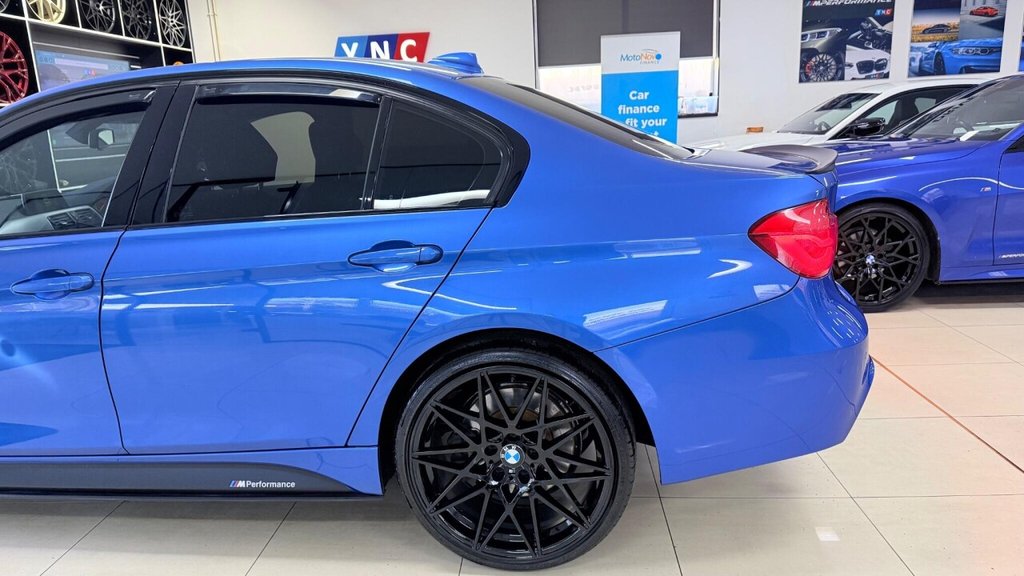 Used BMW 3 Series 2015 for sale - 77200144: Photo 25