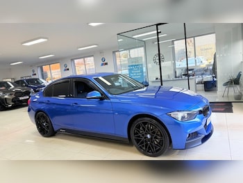 Used BMW 3 Series 2015 for sale - 77200144: Photo