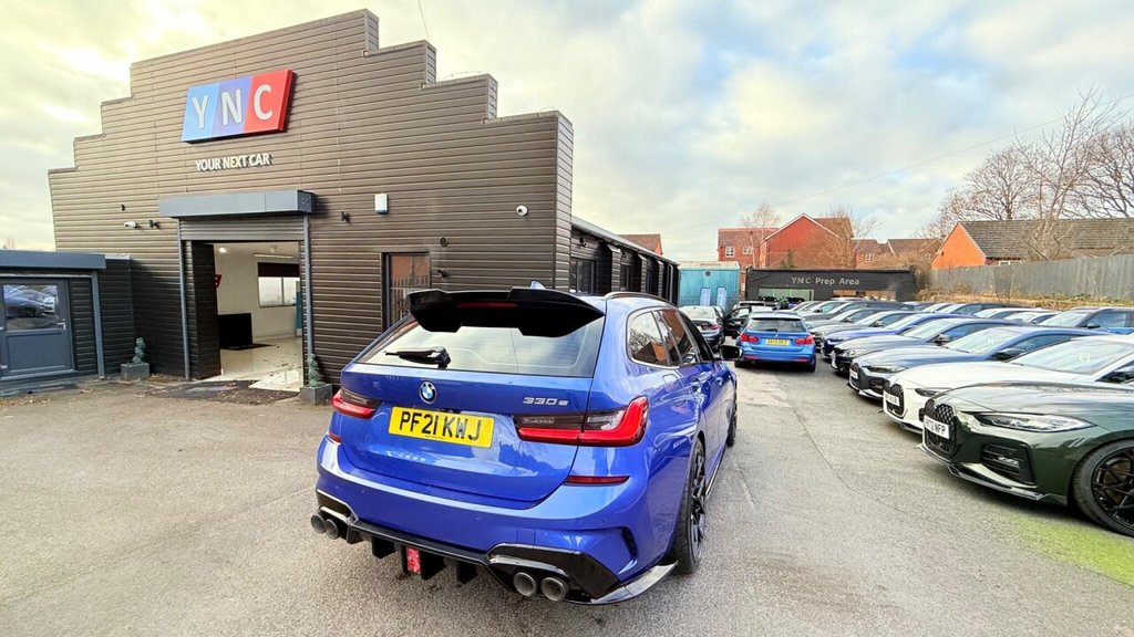 Used BMW 3 Series 2021 for sale - 76910181: Photo 1