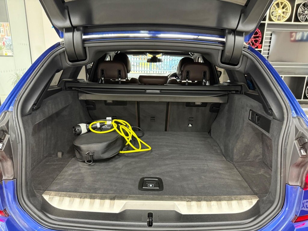 Used BMW 3 Series 2021 for sale - 76910181: Photo 36