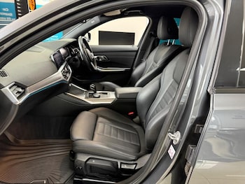 Used BMW 3 Series 2020 for sale - 75631084: Photo