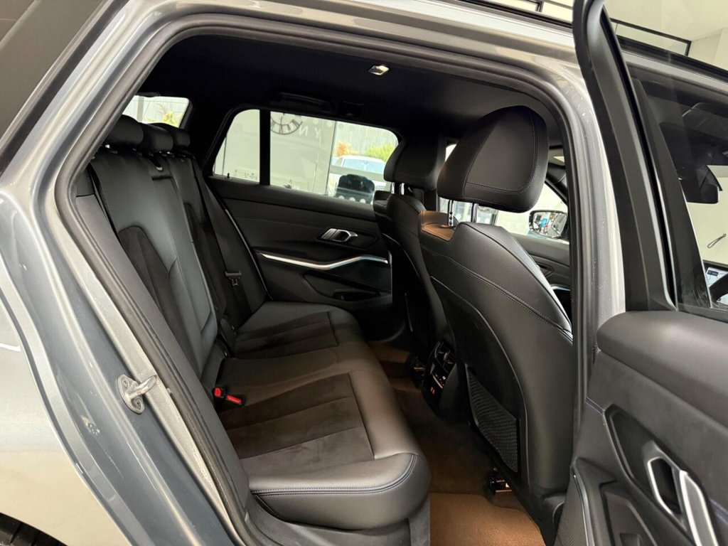 Used BMW 3 Series 2022 for sale - 76454758: Photo 35