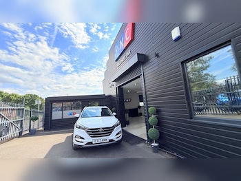Used Hyundai TUCSON 2017 for sale - 79345612: Photo