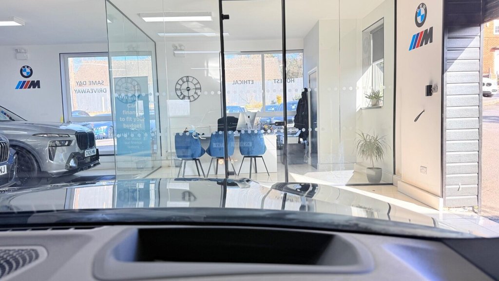 Used BMW 3 Series 2022 for sale - 77920436: Photo 5