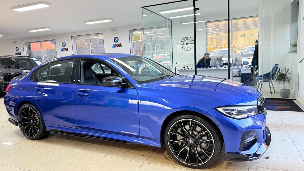 Used BMW 3 Series 2021 for sale - 76642462: Photo 17