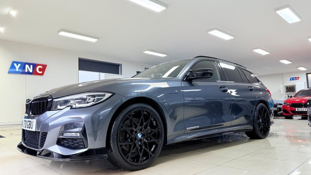 Used BMW 3 Series 2021 for sale - 76768482: Photo 2