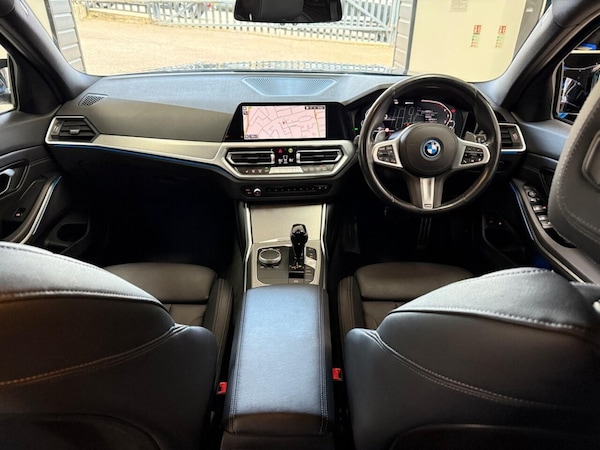 Used BMW 3 Series 2021 for sale - 76210335: Photo 12