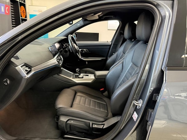 Used BMW 3 Series 2021 for sale - 76210335: Photo 36
