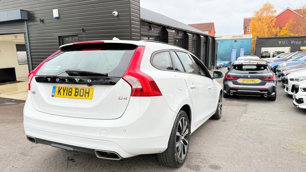 Used Volvo V60 2018 for sale - 76470212: Photo 12