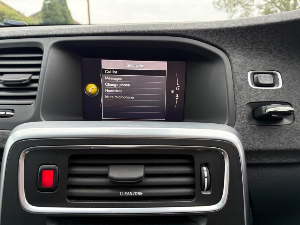 Used Volvo V60 2018 for sale - 76470212: Photo 17