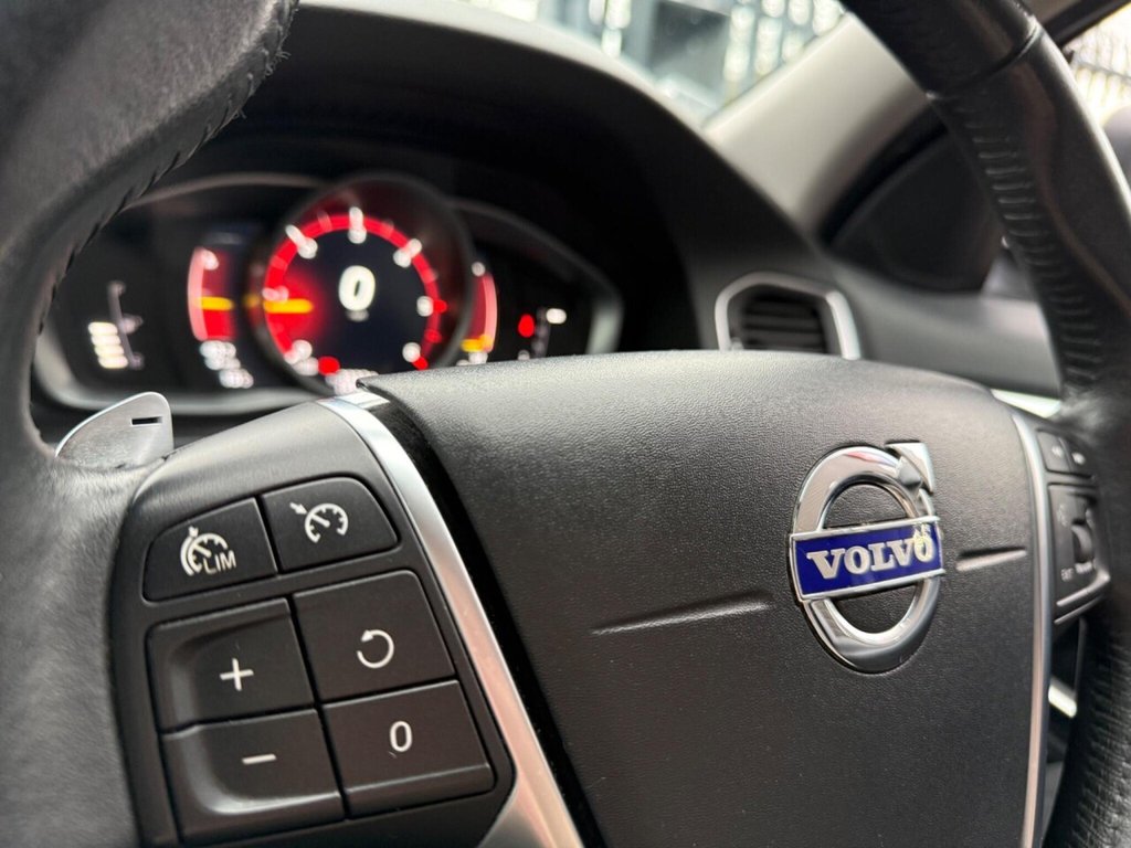 Used Volvo V60 2018 for sale - 76470212: Photo 21