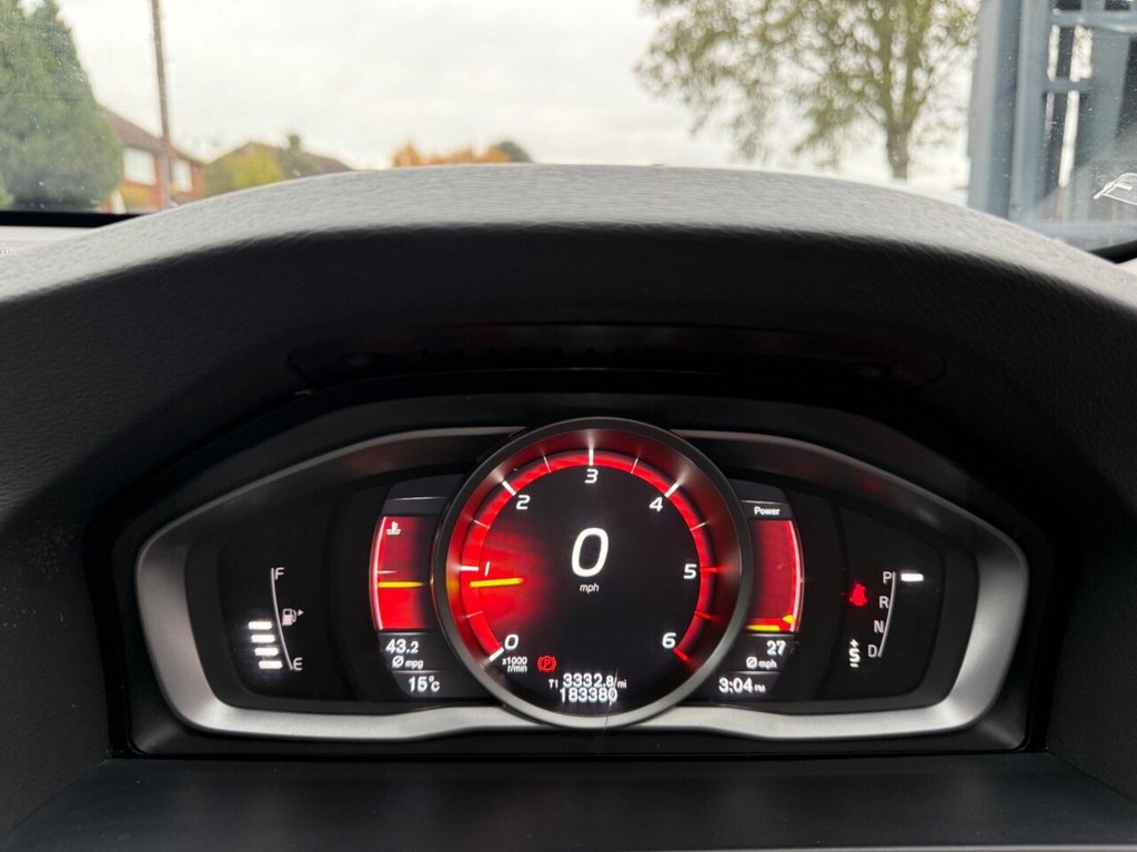 Used Volvo V60 2018 for sale - 76470212: Photo 22