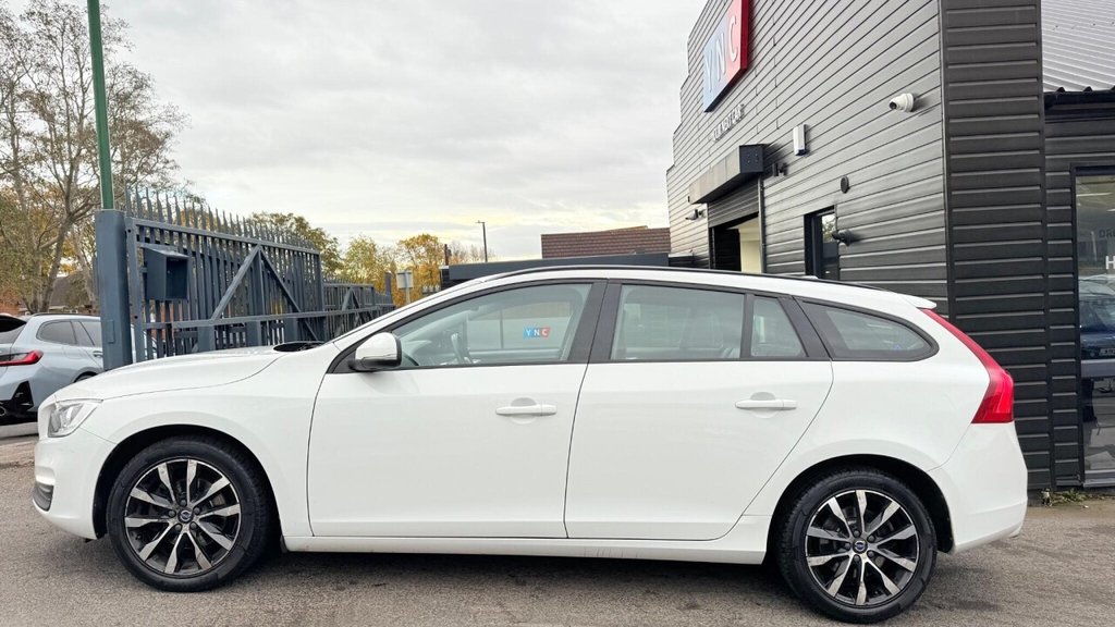 Used Volvo V60 2018 for sale - 76470212: Photo 32