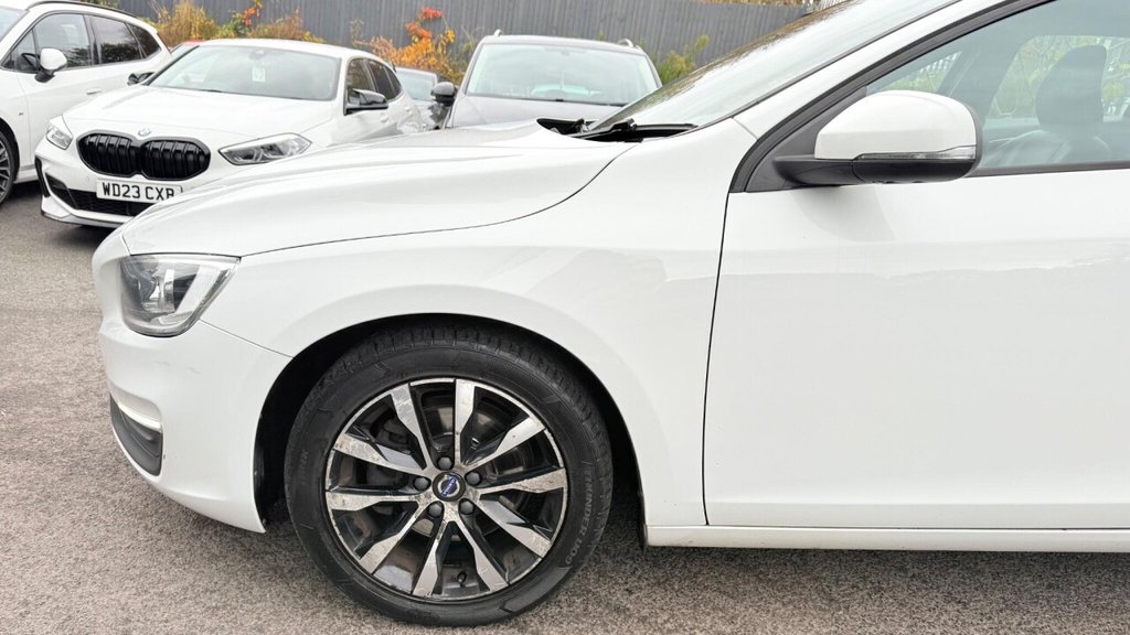 Used Volvo V60 2018 for sale - 76470212: Photo 9