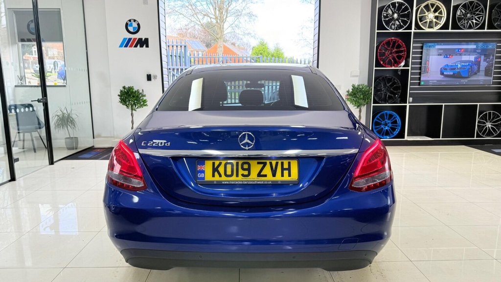 Used Mercedes-Benz C Class 2019 for sale - 77642772: Photo 13