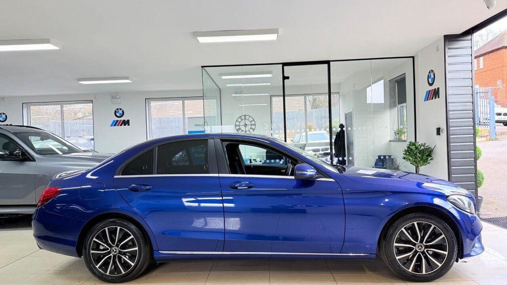 Used Mercedes-Benz C Class 2019 for sale - 77642772: Photo 6