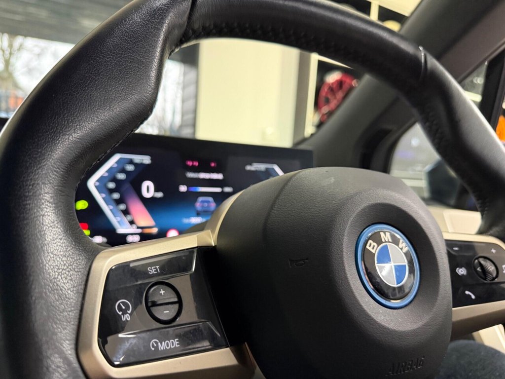 Used BMW iX 2021 for sale - 77341635: Photo 45