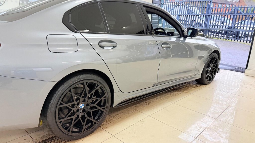 Used BMW 3 Series 2023 for sale - 77609110: Photo 10