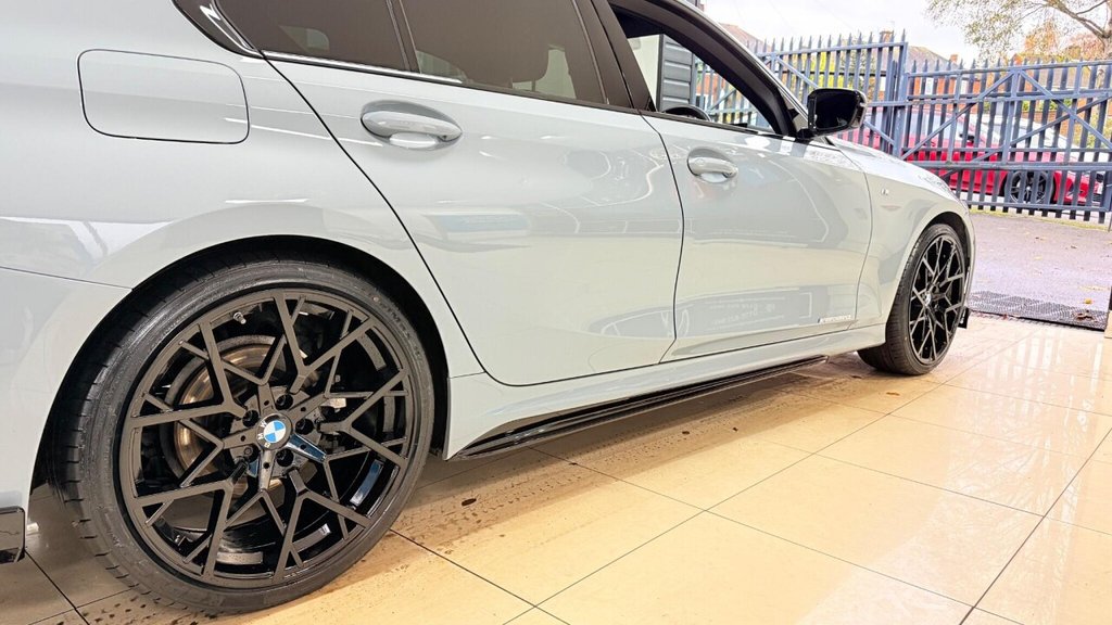 Used BMW 3 Series 2024 for sale - 76559468: Photo 19