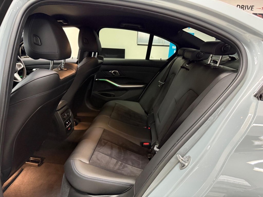 Used BMW 3 Series 2024 for sale - 76559468: Photo 41