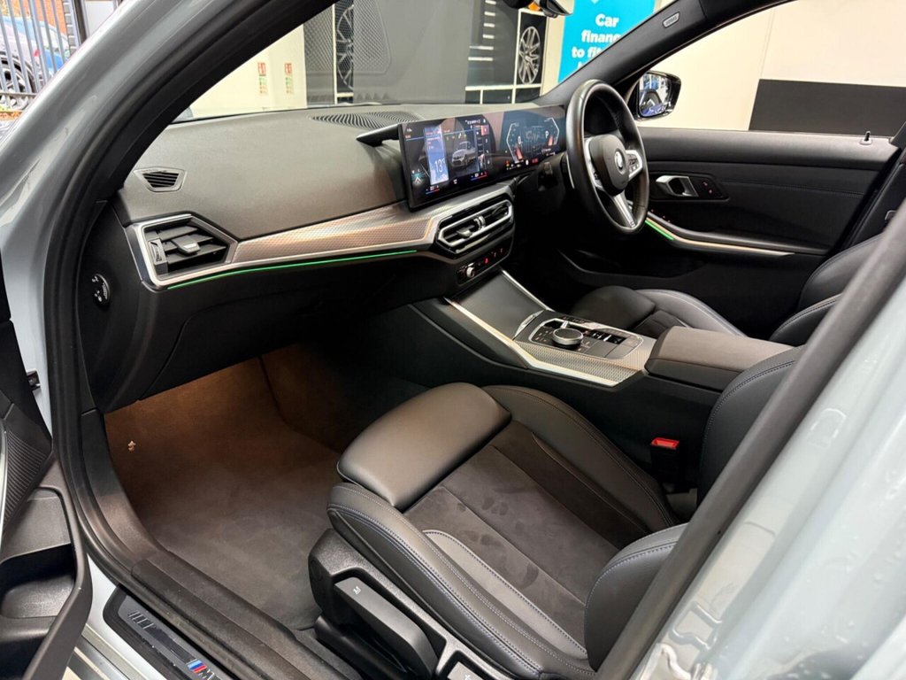 Used BMW 3 Series 2024 for sale - 76559468: Photo 43