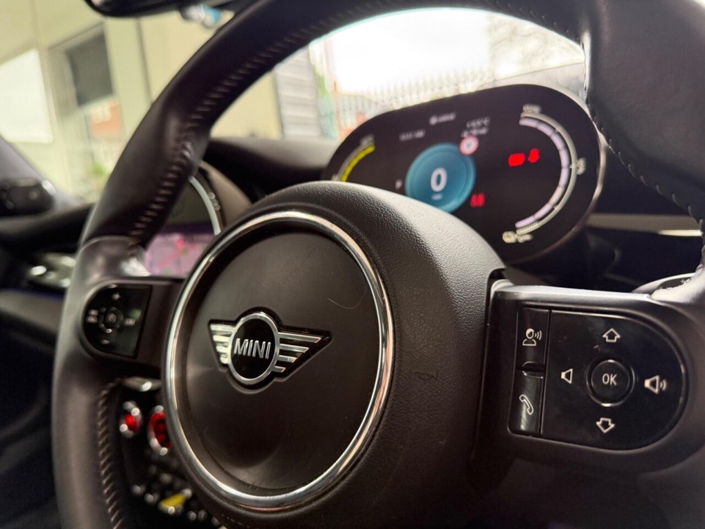 Used MINI Electric Hatch 2021 for sale - 77463843: Photo 29