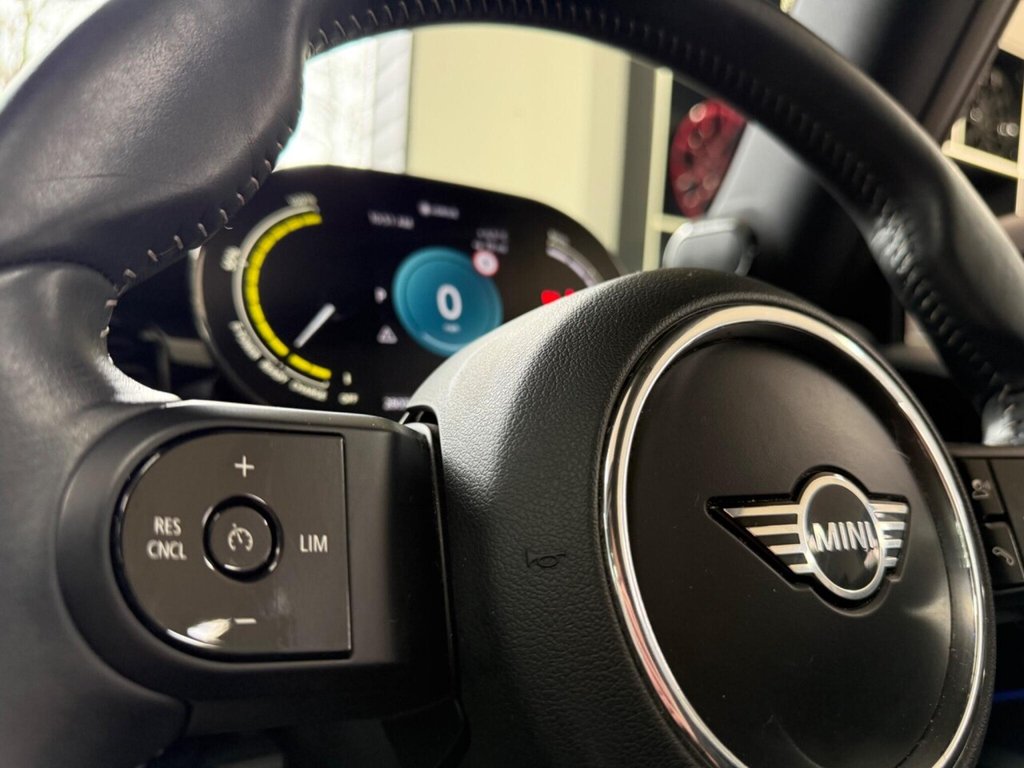 Used MINI Electric Hatch 2021 for sale - 77463843: Photo 30