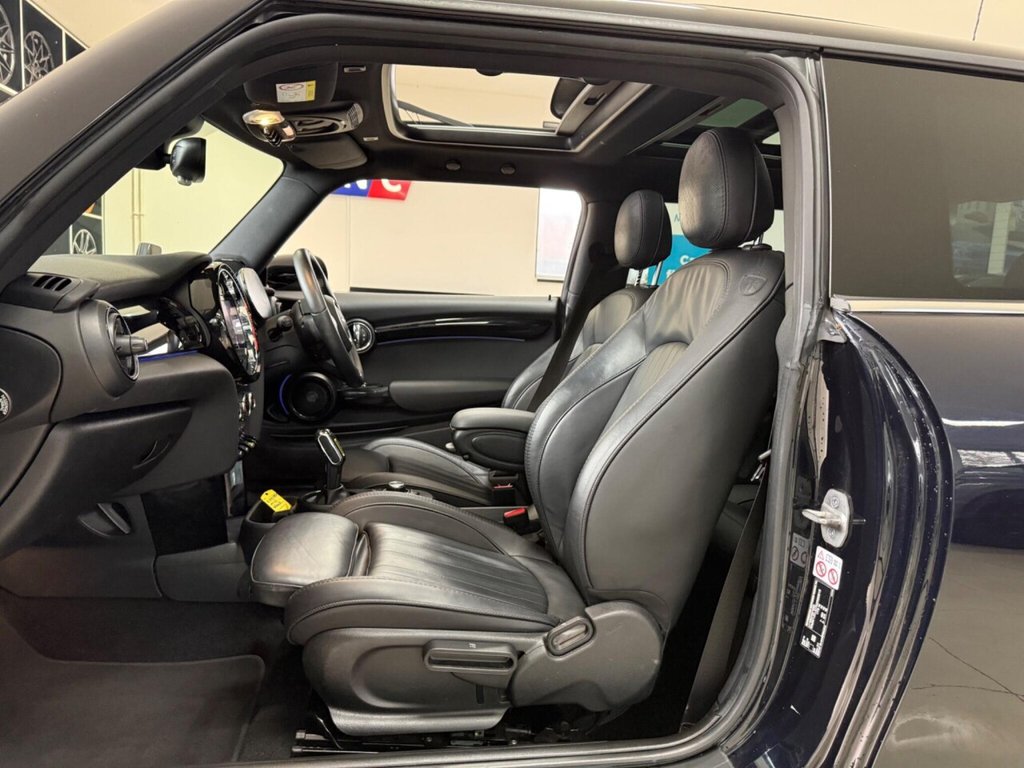 Used MINI Electric Hatch 2021 for sale - 77463843: Photo 39