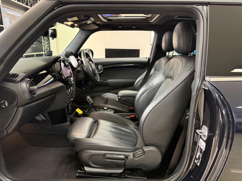 Used MINI Electric Hatch 2021 for sale - 77463843: Photo 40