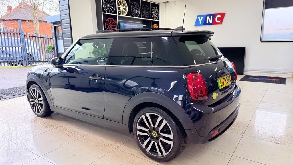 Used MINI Electric Hatch 2021 for sale - 77463843: Photo 43