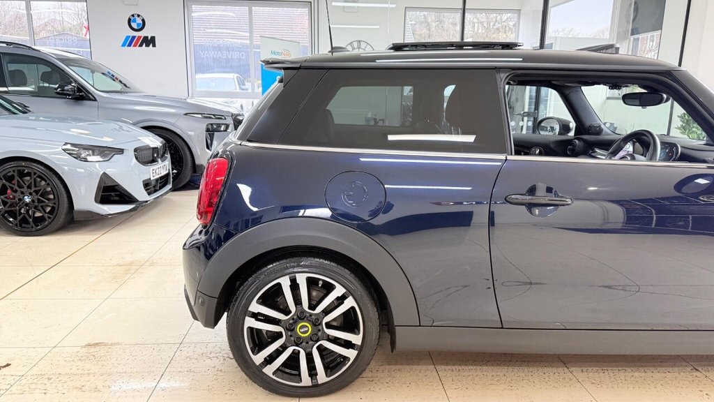 Used MINI Electric Hatch 2021 for sale - 77463843: Photo 45