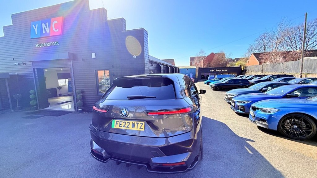 Used BMW iX 2022 for sale - 77920528: Photo 2