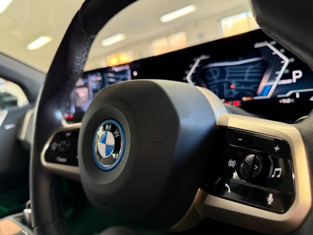 Used BMW iX 2022 for sale - 77920528: Photo 25